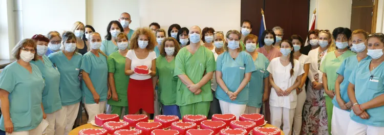 Tortával ünnepeltünk